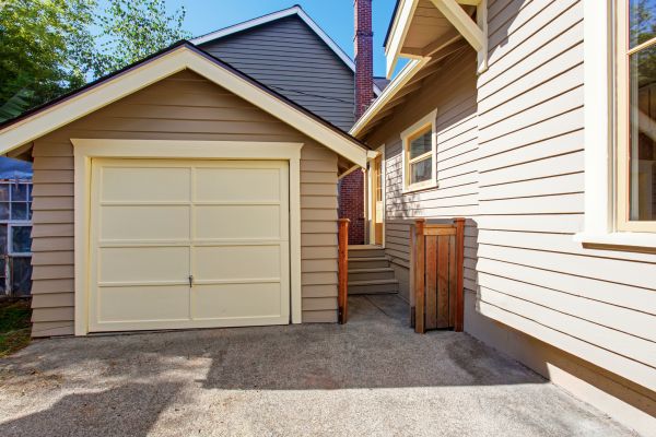 Garage Siding Replacement in Carson City